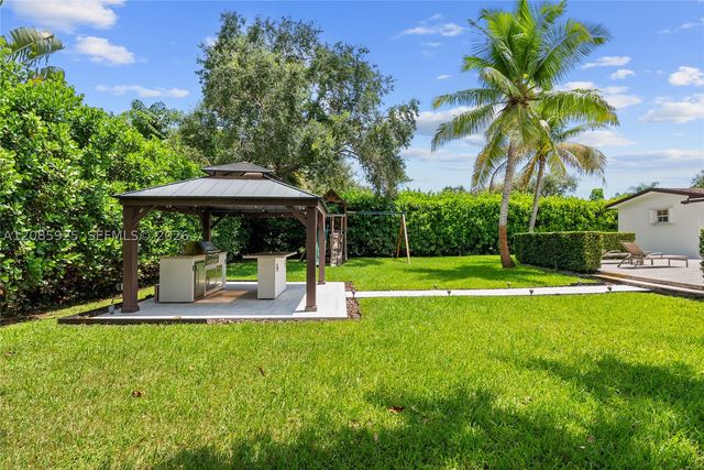 8545 SW 107th St, Miami, FL 33156