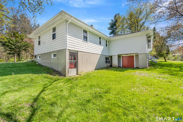 225 Nichols Avenue, Shelton, CT 06484