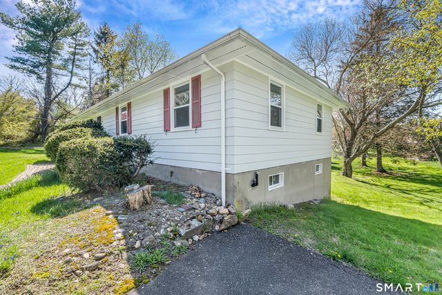 225 Nichols Avenue, Shelton, CT 06484