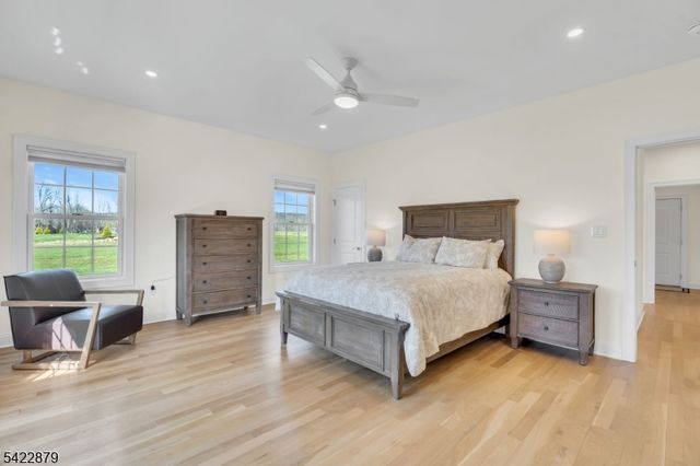 42 Brantwood Ter, Mansfield Twp., NJ 07840