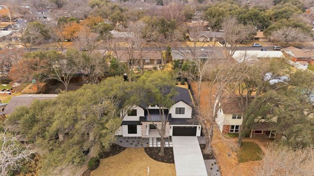 3005 Silverleaf DR, Austin, TX 78757