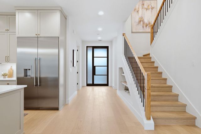 3005 Silverleaf DR, Austin, TX 78757