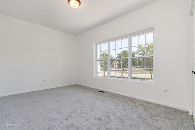 25927 W Ravine Woods Drive, Channahon, IL 60410