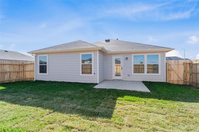 1915 Bemus Drive, Fresno, TX 77545