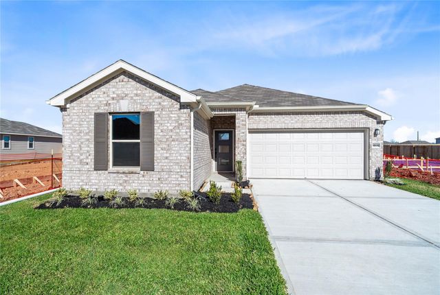 1915 Bemus Drive, Fresno, TX 77545