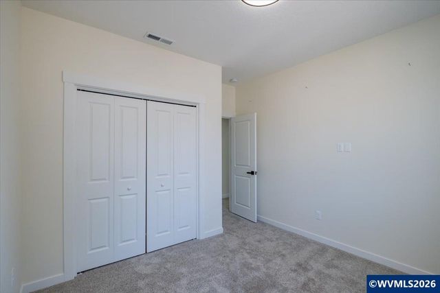 538 S 7th St, Independence, OR 97351