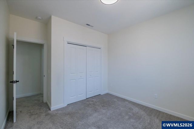 538 S 7th St, Independence, OR 97351