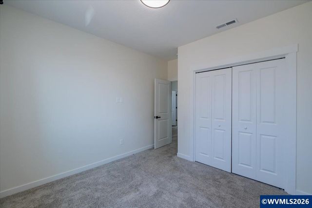 538 S 7th St, Independence, OR 97351