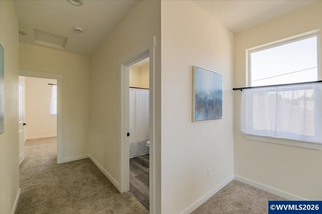538 S 7th St, Independence, OR 97351