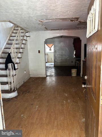619 E GODFREY AVE, Philadelphia, PA 19120