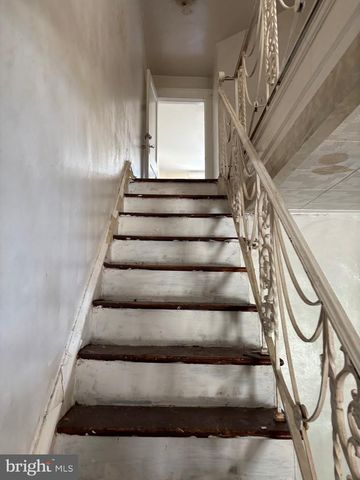 619 E GODFREY AVE, Philadelphia, PA 19120