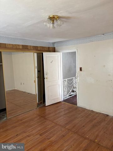 619 E GODFREY AVE, Philadelphia, PA 19120