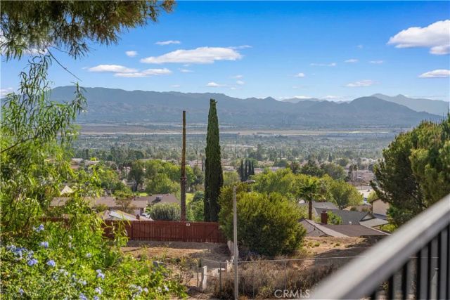 2923 Michelle Lane, Highland, CA 92346