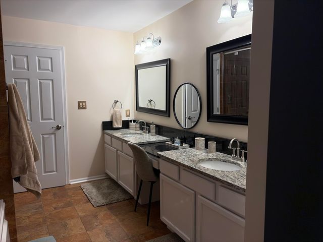 10220 Sagebrush Lane, Dyer, IN 46311