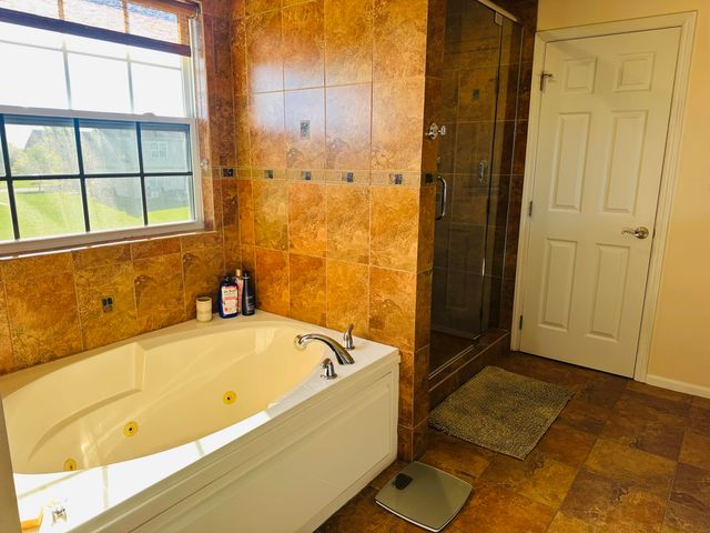 10220 Sagebrush Lane, Dyer, IN 46311