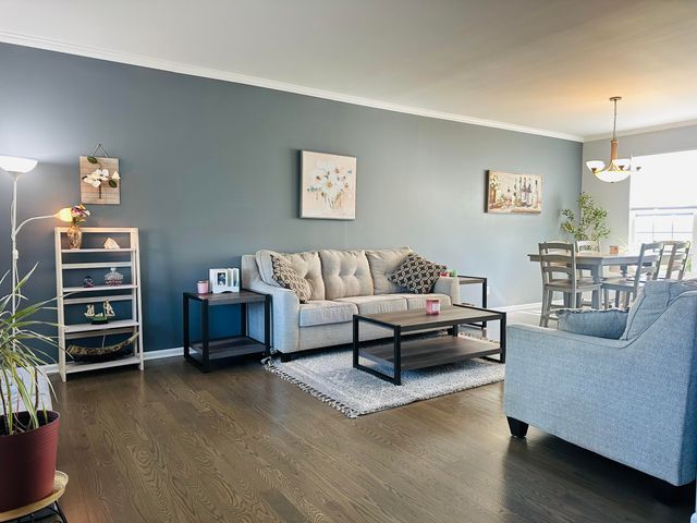 10220 Sagebrush Lane, Dyer, IN 46311