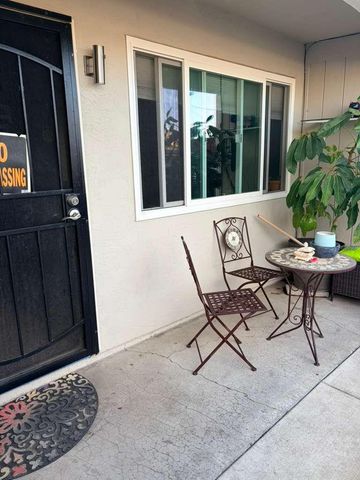 1575 Sierra Ln, Stockton, CA 95205