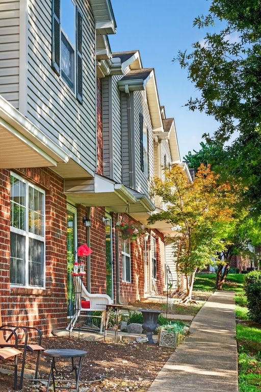 341 Bonita Pkwy, Hendersonville, TN 37075