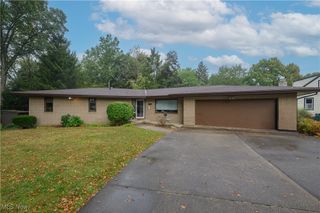 2206 Graustark Path, Wooster, OH 44691