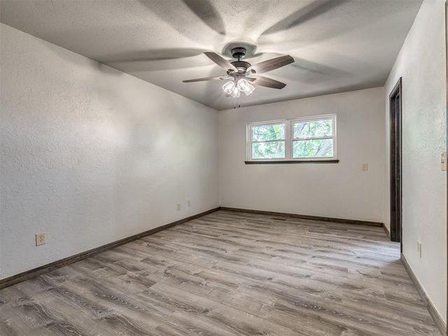 1908 E Willow Creek Terrace, Mustang, OK 73064