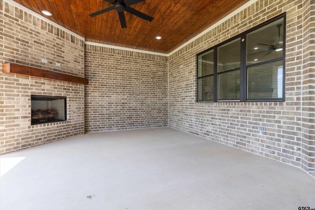 15662 County Road 436, Lindale, TX 75771