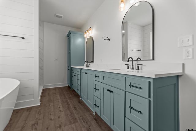 15662 County Road 436, Lindale, TX 75771