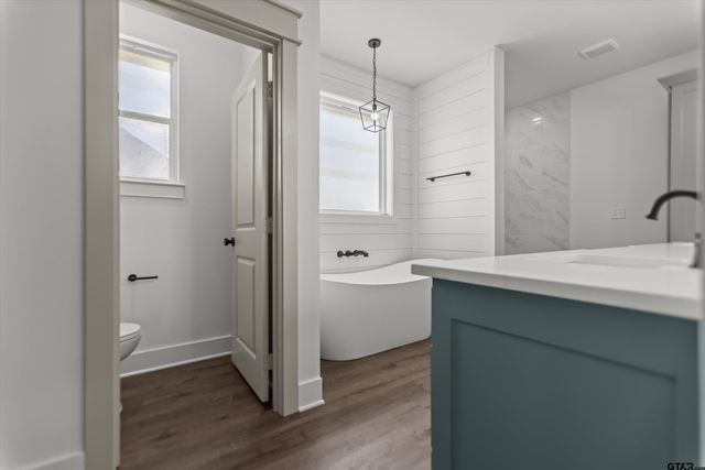 15662 County Road 436, Lindale, TX 75771