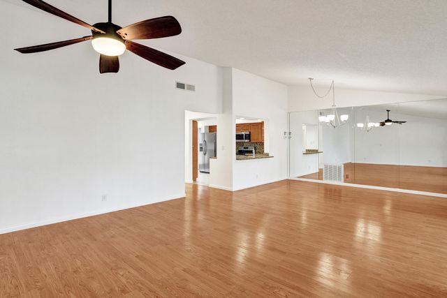 2253 SW 17TH Drive, Deerfield Beach, FL 33442
