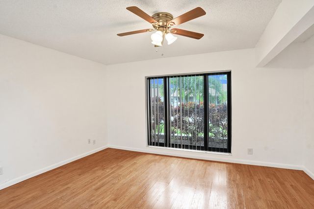 2253 SW 17TH Drive, Deerfield Beach, FL 33442