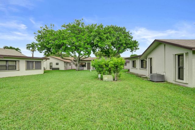 2253 SW 17TH Drive, Deerfield Beach, FL 33442