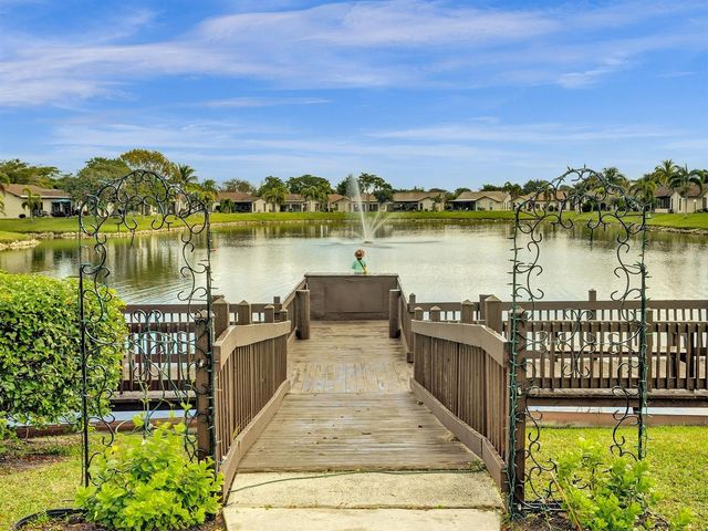 2253 SW 17TH Drive, Deerfield Beach, FL 33442