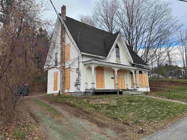 33 Pleasant Street, Littleton, NH 03561