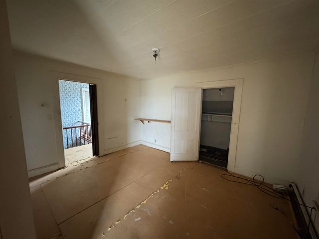 33 Pleasant Street, Littleton, NH 03561