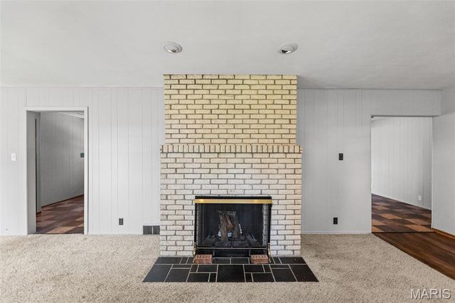 2101 S Spur 127, Greenville, IL 62246