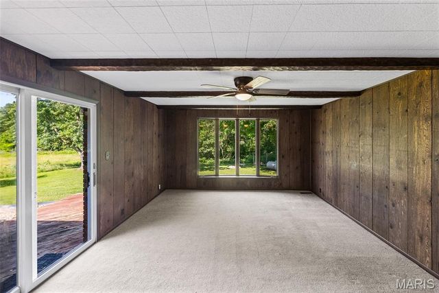 2101 S Spur 127, Greenville, IL 62246