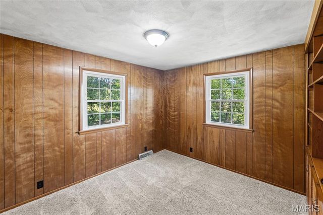 2101 S Spur 127, Greenville, IL 62246