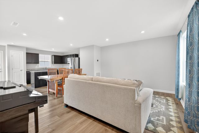 317 Heritage Ave, Gallatin, TN 37066