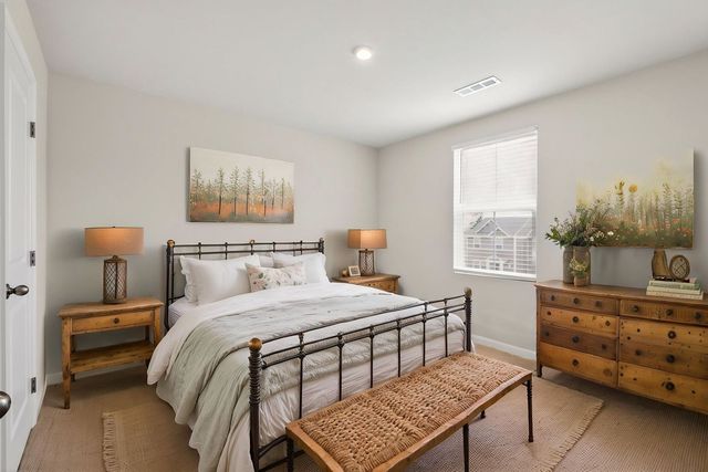 317 Heritage Ave, Gallatin, TN 37066