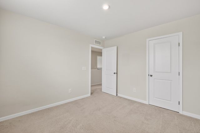 317 Heritage Ave, Gallatin, TN 37066