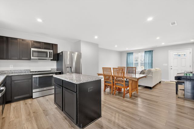 317 Heritage Ave, Gallatin, TN 37066