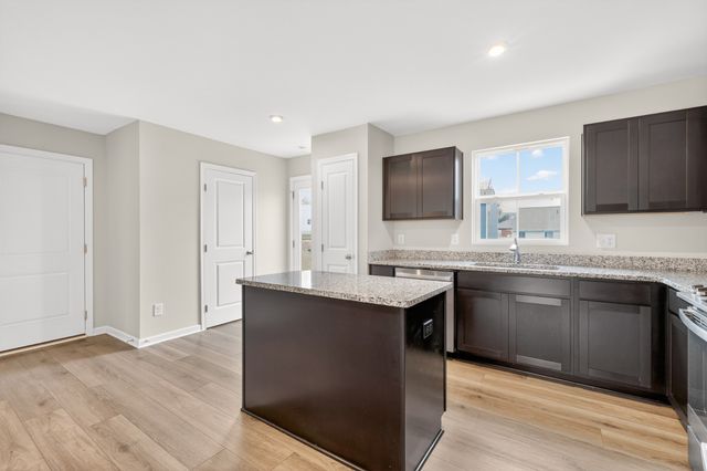 317 Heritage Ave, Gallatin, TN 37066