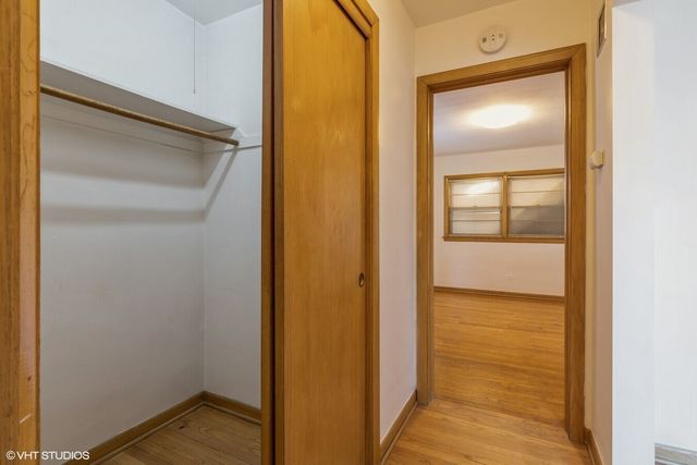 7 S Home Avenue 1N, Park Ridge, IL 60068