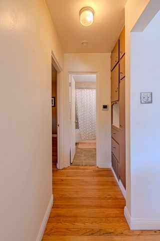 1808 Bryn Mawr Drive NE, Albuquerque, NM 87106