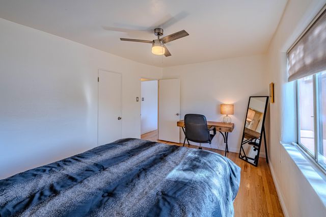 1808 Bryn Mawr Drive NE, Albuquerque, NM 87106