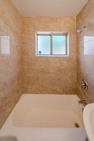 1808 Bryn Mawr Drive NE, Albuquerque, NM 87106