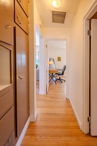 1808 Bryn Mawr Drive NE, Albuquerque, NM 87106