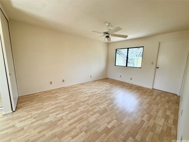 1214 Nehoa Street A, Honolulu, HI 96822