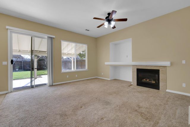 640 Corby Ct, Yuba City, CA 95991