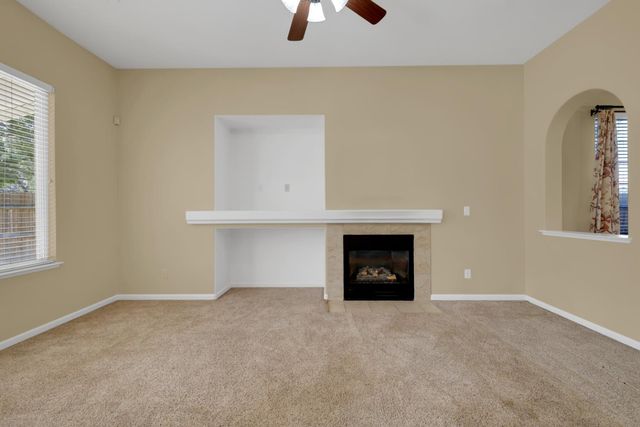 640 Corby Ct, Yuba City, CA 95991