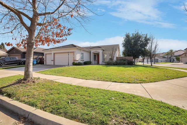 640 Corby Ct, Yuba City, CA 95991